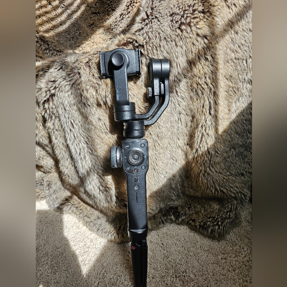 Zhiyun Smooth 4 Gimbal Stabilizer for Smartphone iPhone Android